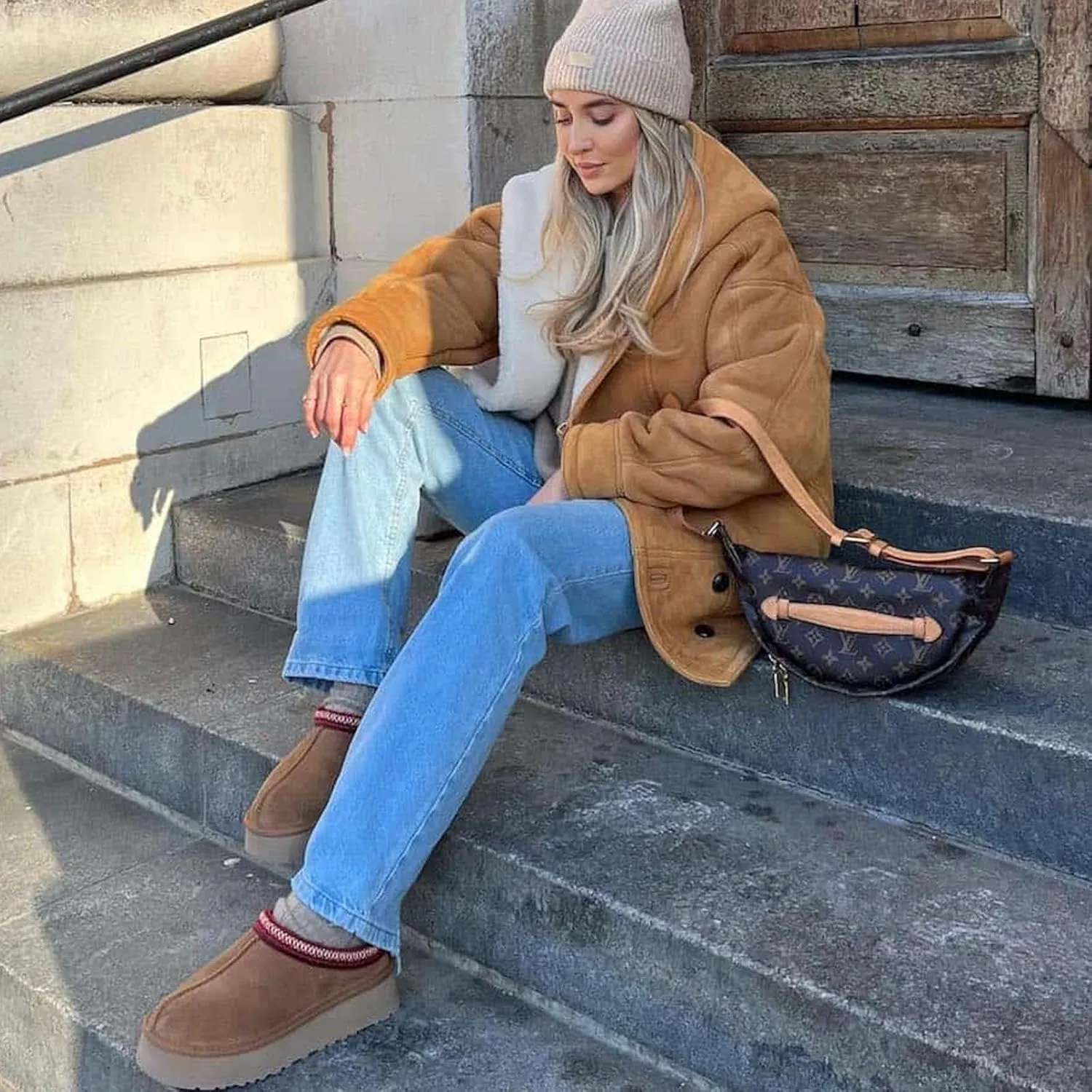 ILLIMITE Women's Slippers Platform 100% Australian Sheepskin Mini Boots Short Ankle Boot Fur Fleece Lined Sneakers Suede Leather Slippers Anti-Slip Boot for Indoor and Outdoor